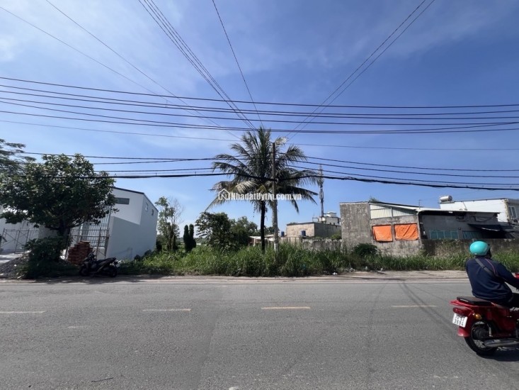 BÁN ĐẤT THỔ CƯ 6300M2 TẠI BÌNH CHÁNH HỒ CHÍ MINH GIÁ CHỈ 22.5 TỶ SỔ HỒNG CHÍNH CHỦ LH 0396607729 NGAY HÔM NAY!